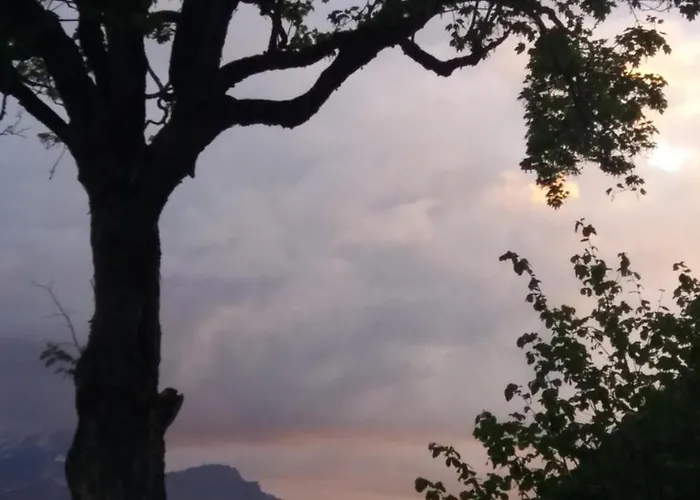 Uf Em Stutz 1 Appartamento